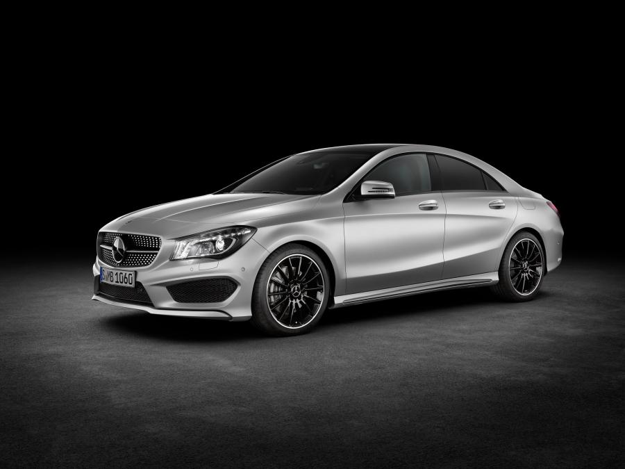  Mercedes-Benz CLA250 2014 года  (US) (фото 1 из 28)